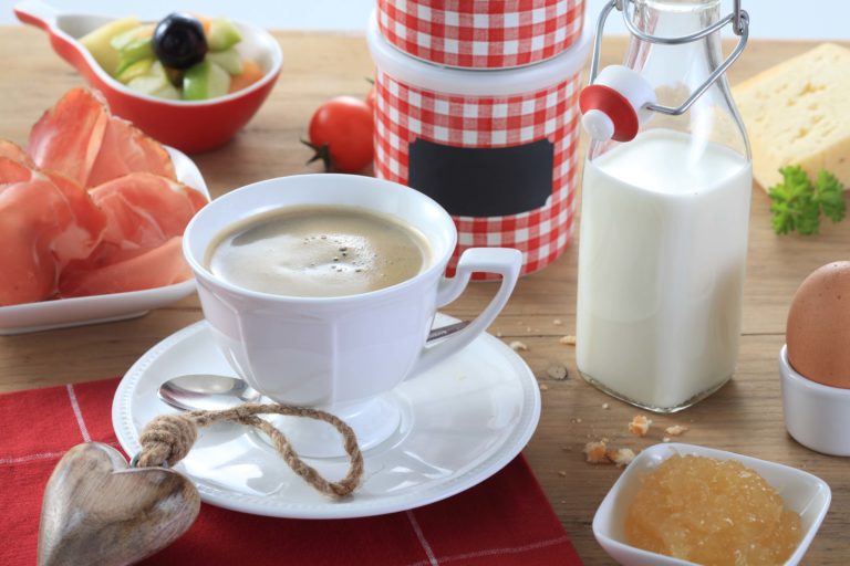 breakfast coffee